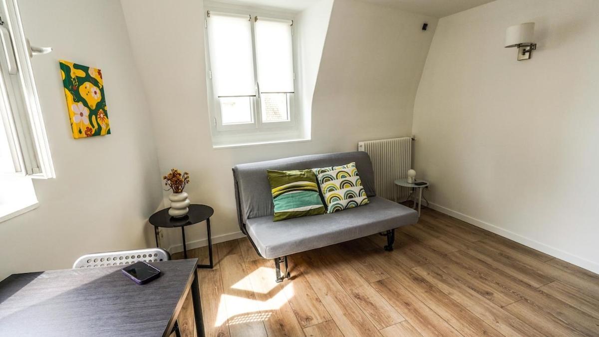 09 Grand Sunny Flat Notre Dame Appartement Paris